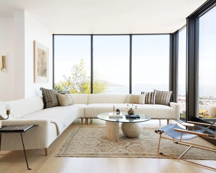 Organize clean vacuum usual tricks oradell woning kleine rumah minimalism modernize ourhappyhive embodies familiar adage nothing
